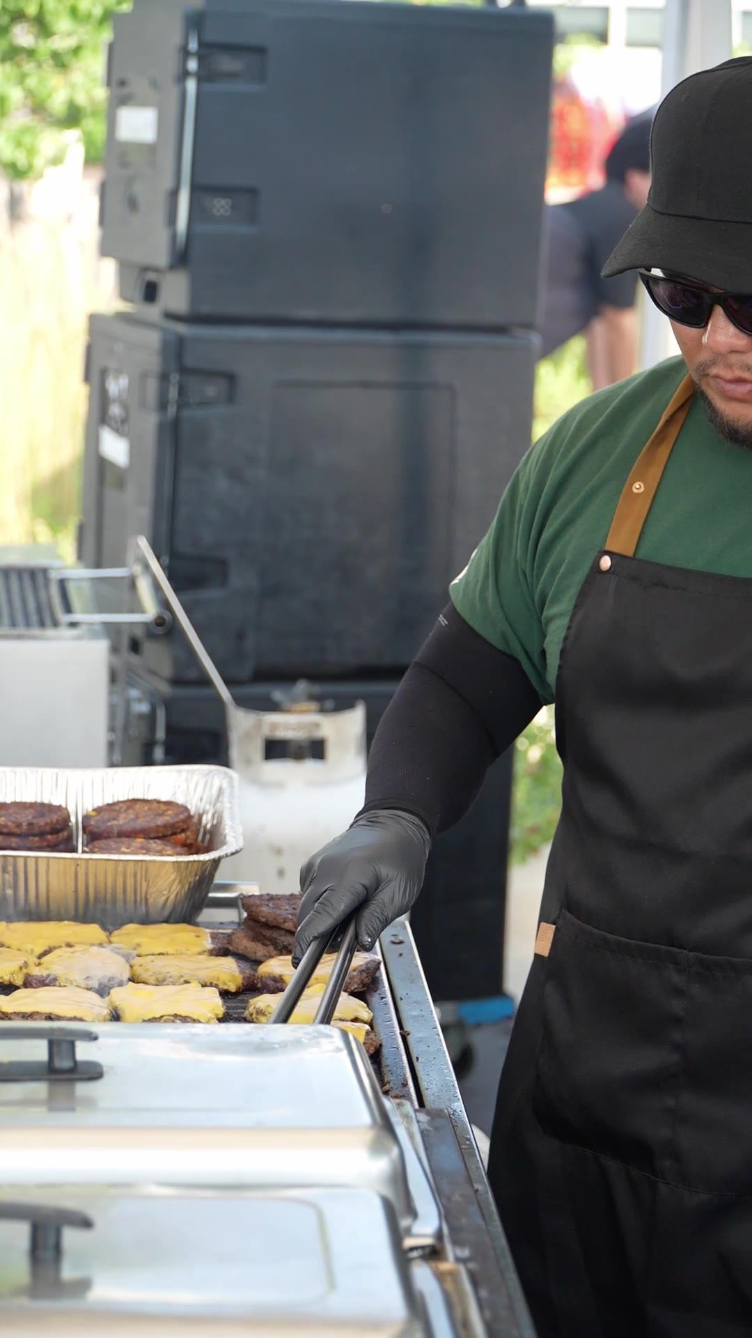 Grill cook at work